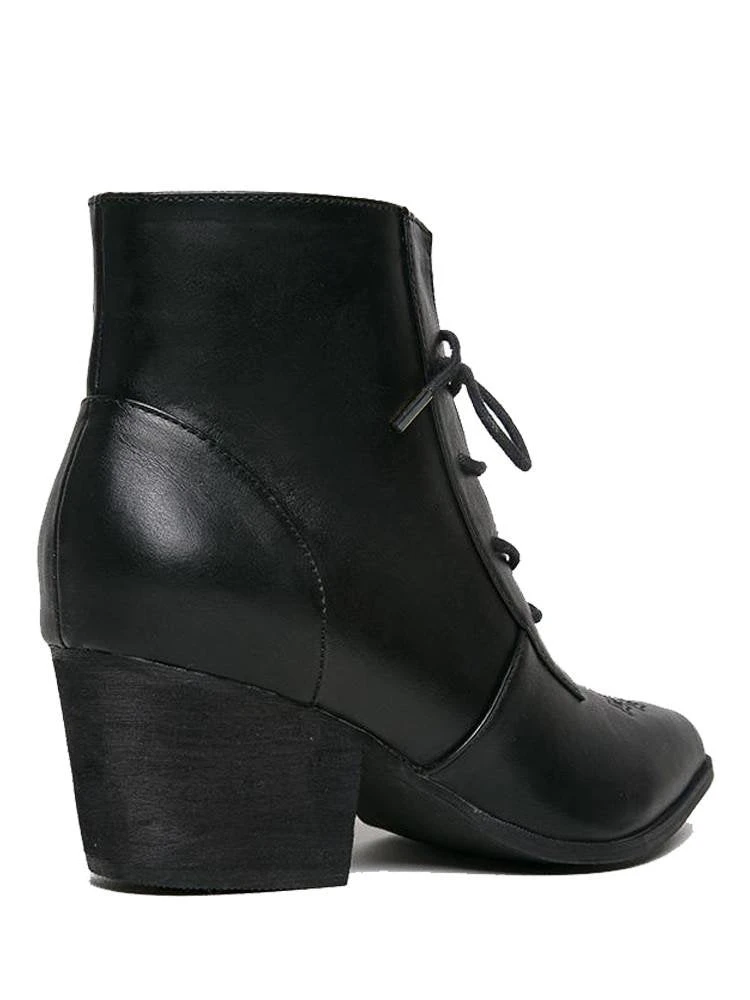 Y R U AURA - BLACK 5 Y R U AURA - BLACK