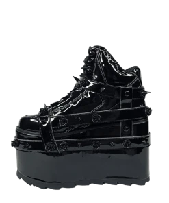 Y R U Platforms QOZMO BNDG ROSE - BLACK PATENT 10 Y R U Platforms QOZMO BNDG ROSE - BLACK PATENT